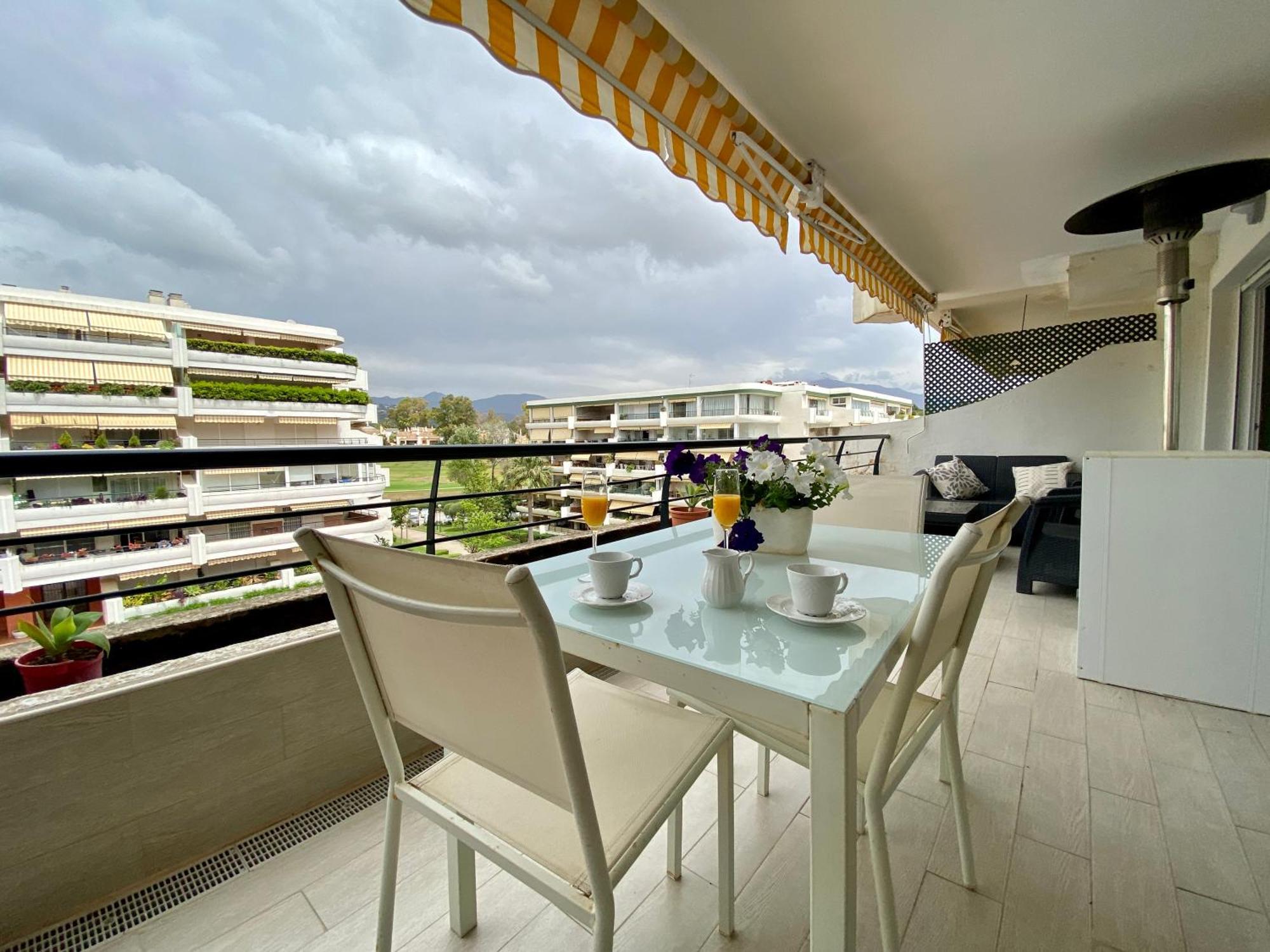 Apartamento Con Vistas Y Terraza En Guadalmina Mad มาร์เบยา ภายนอก รูปภาพ