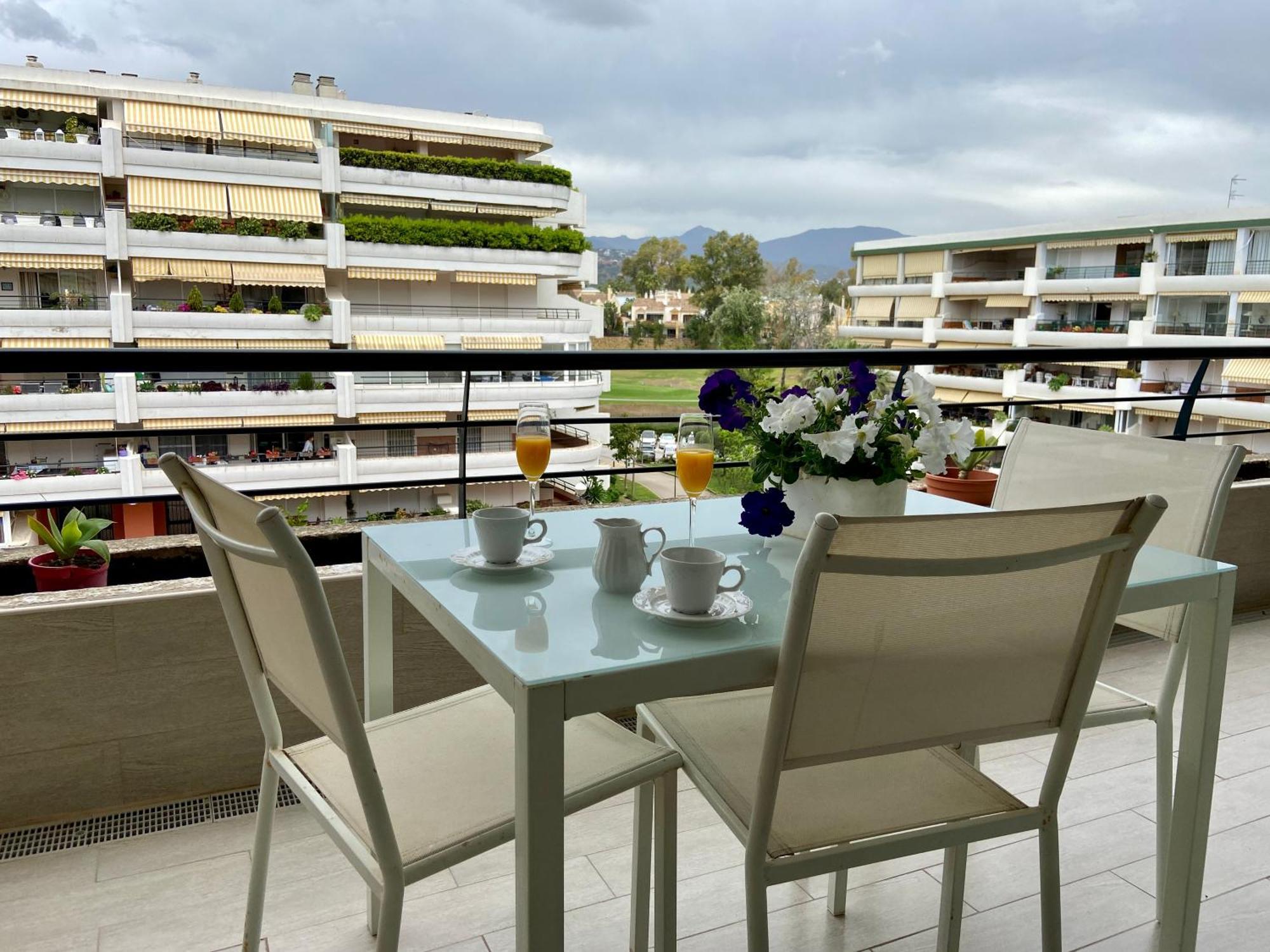 Apartamento Con Vistas Y Terraza En Guadalmina Mad มาร์เบยา ภายนอก รูปภาพ