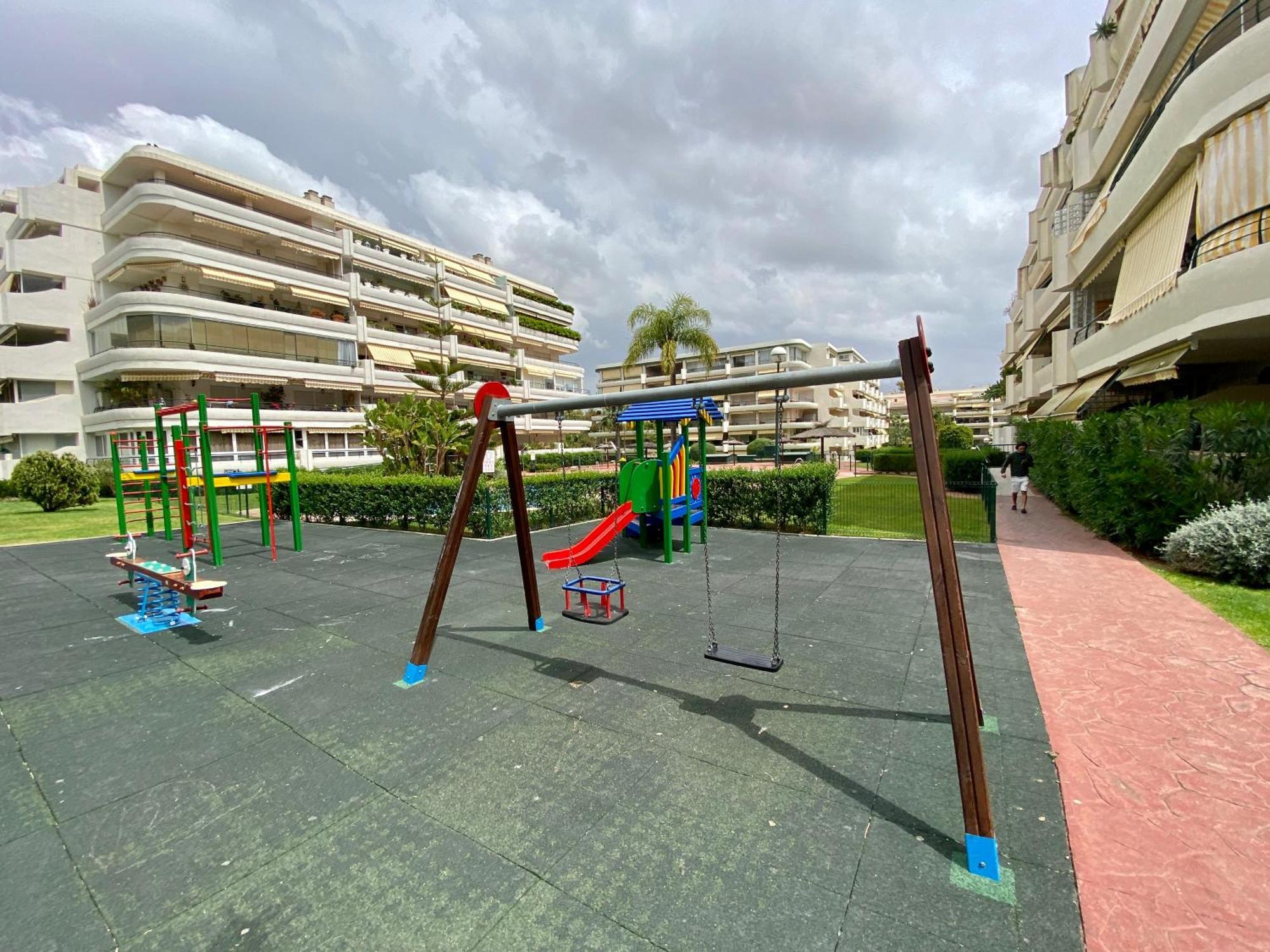 Apartamento Con Vistas Y Terraza En Guadalmina Mad มาร์เบยา ภายนอก รูปภาพ
